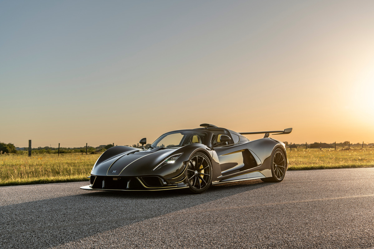 HennesseyVenomF5RevolutionRoadster_005