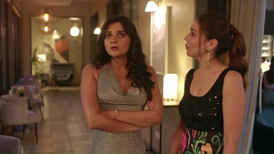 Flight Attendant (2024) Season 1 [Hindi] WebRip 480p, 720p ESub - Complete Screenshot