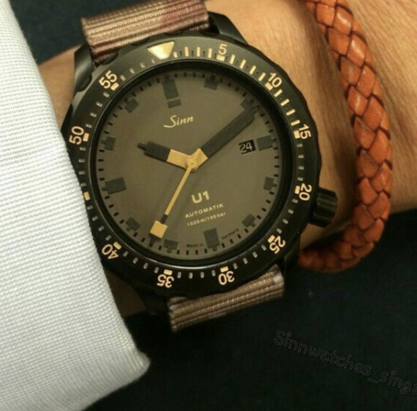 6E67A472-96E4-4FA7-B42E-5C8EBB29A2CC