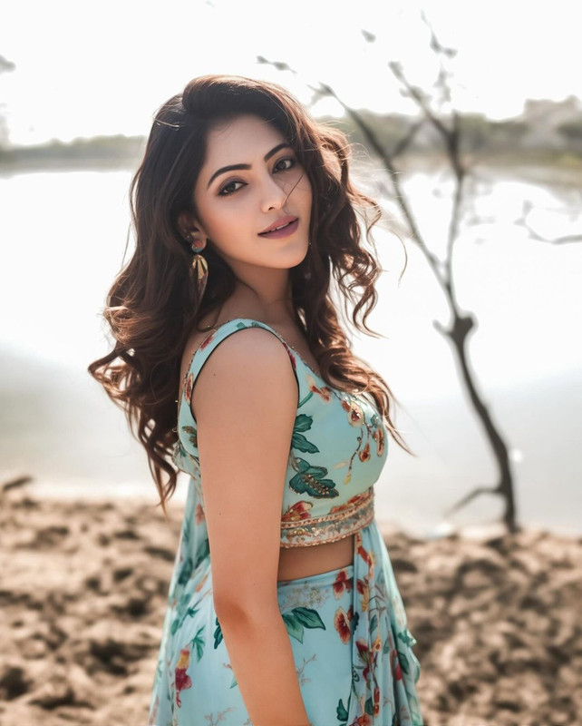 athulya-ravi5