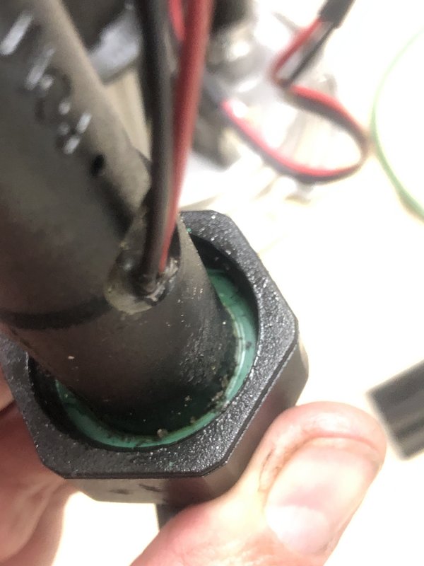 5D797FF5-8618-4D47-BEB5-8009053BF117