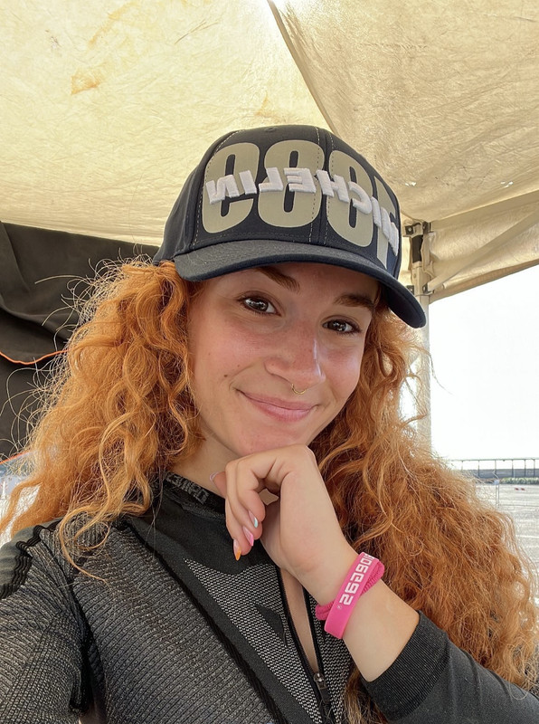 A72D166C-6AA1-4F14-8FD4-A19E6130EA3F