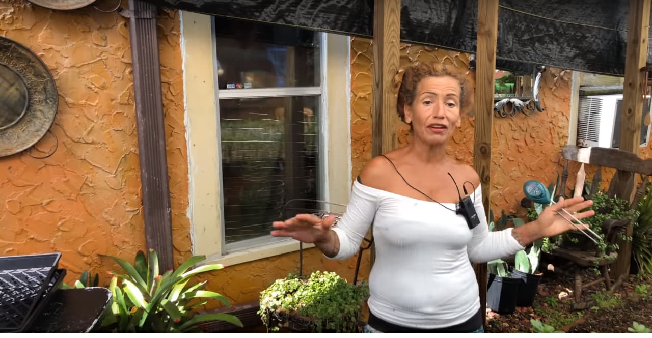 maria-garden-using-ph-tool.jpg