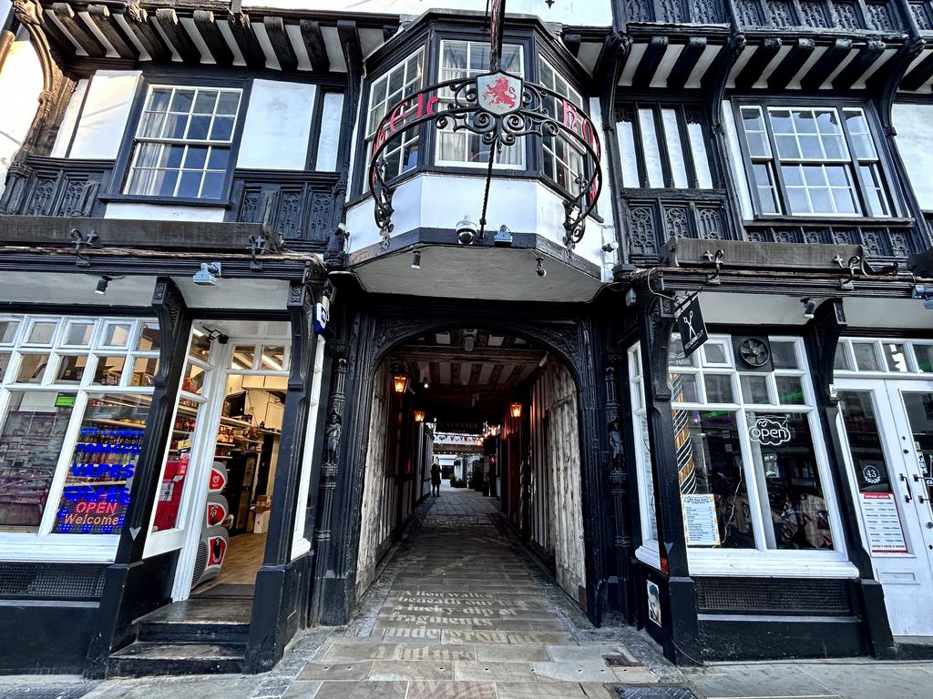 Пёстрая лента. Путешествие по сельским дорогам Англии в мае 2025 г.