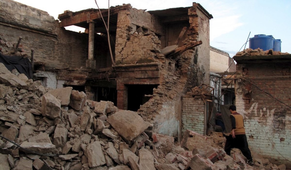 India envía equipo para ayudar con mortal terremoto en Afganistán