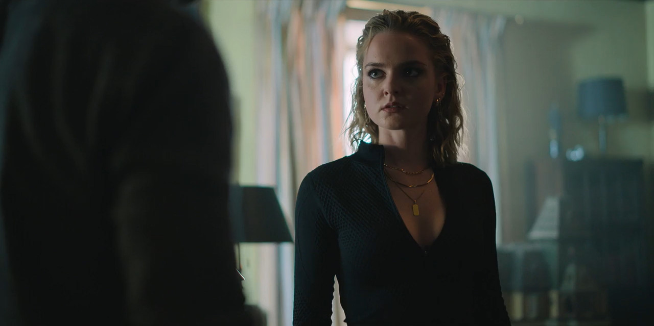 Locke & Key 2021 WebRip Season 2 [Hindi + English] 480p 720p ESub Screenshot