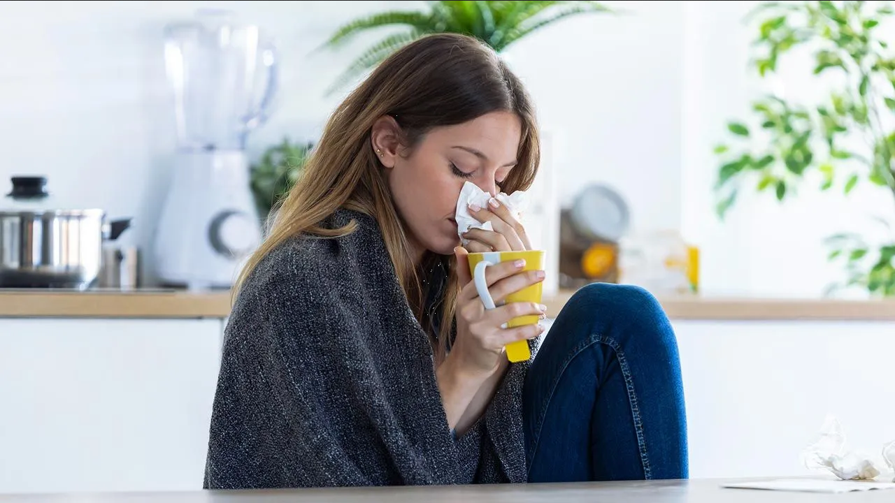 ¿Cómo aliviar los síntomas de la gripe? Prepara este remedio casero