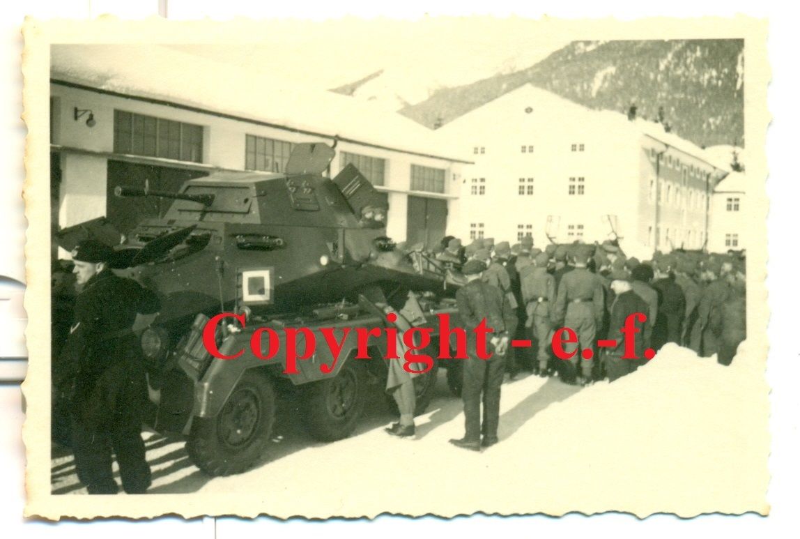 FOTO - GEB.JÄGER-REGT.100 - PANZER-AUFKLÄRER - S