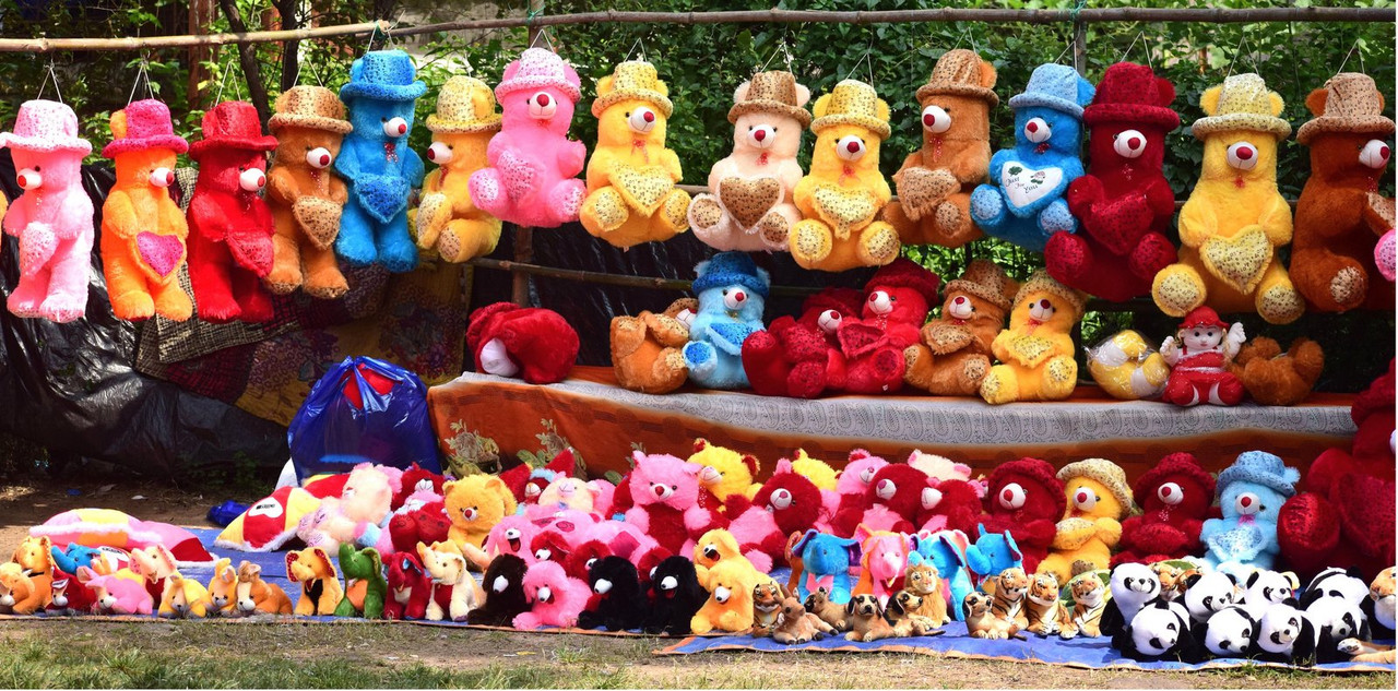 multi-teddies.jpg