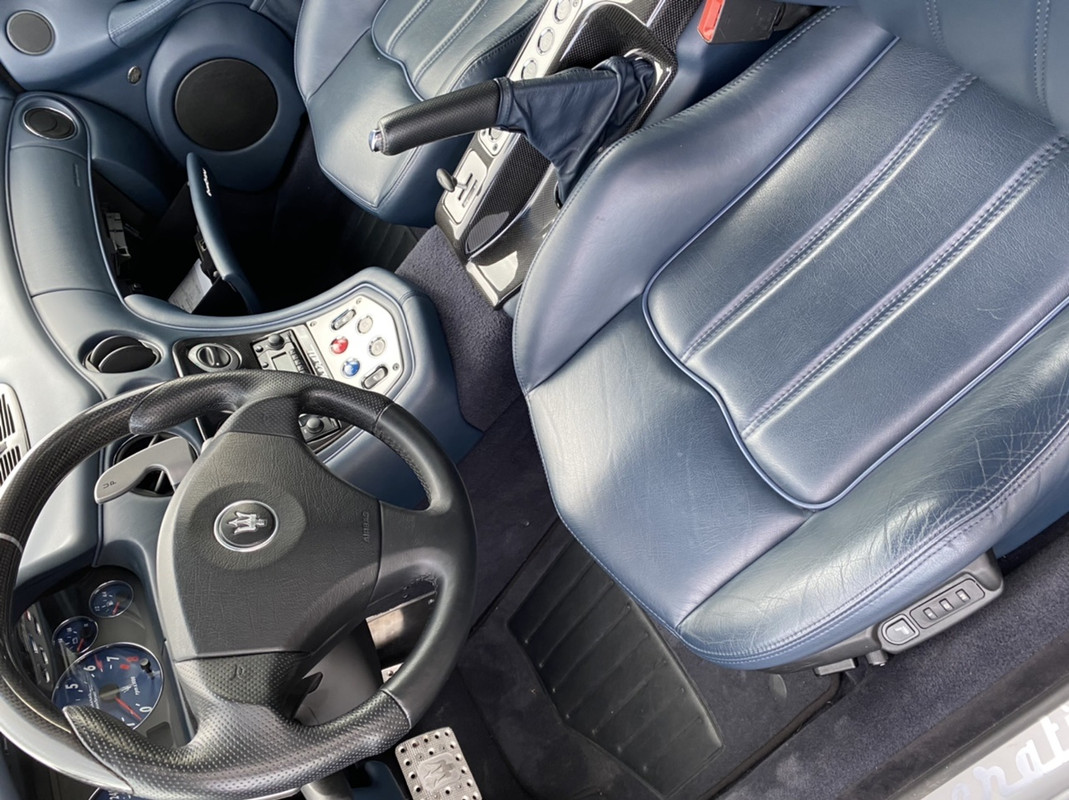 27AF0320-DB40-43D4-8DAF-9D6E35CA4E4A