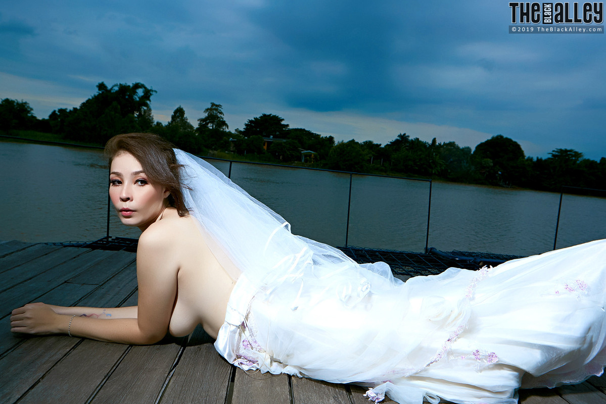 natcha-10-075