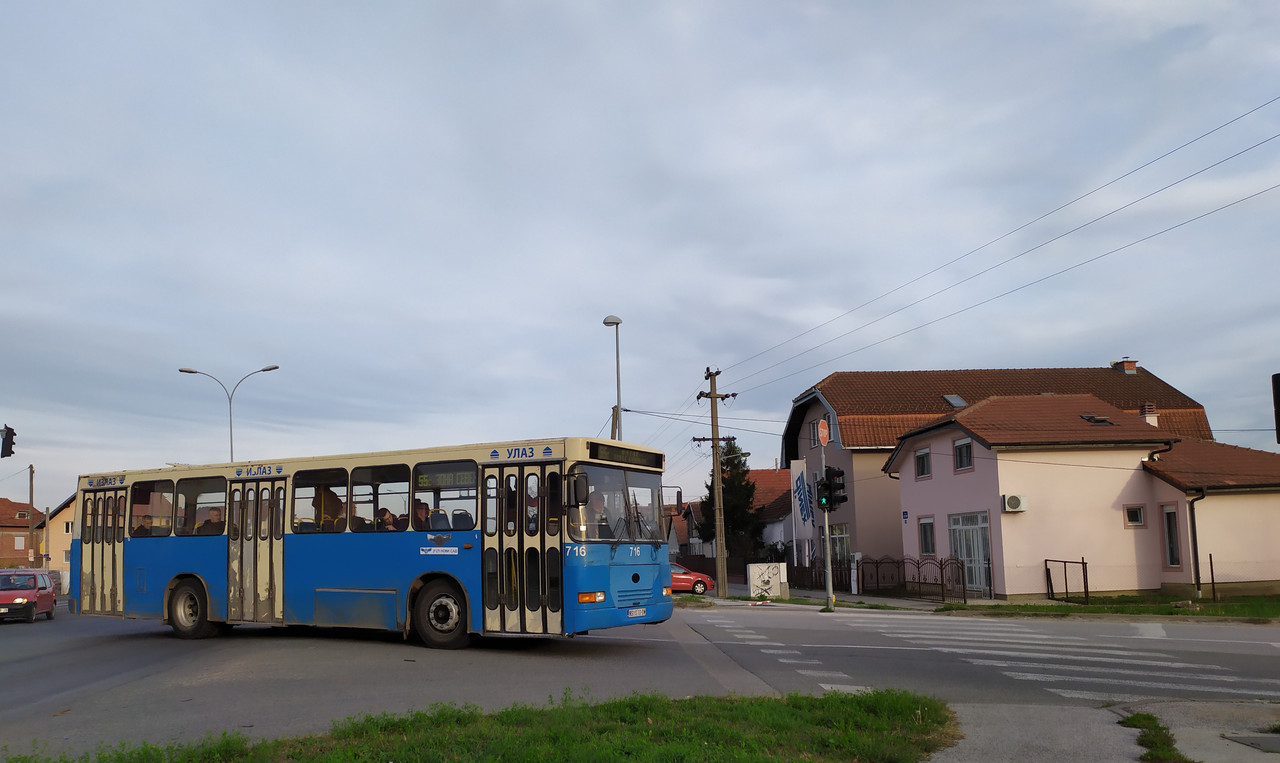 Neobus #716