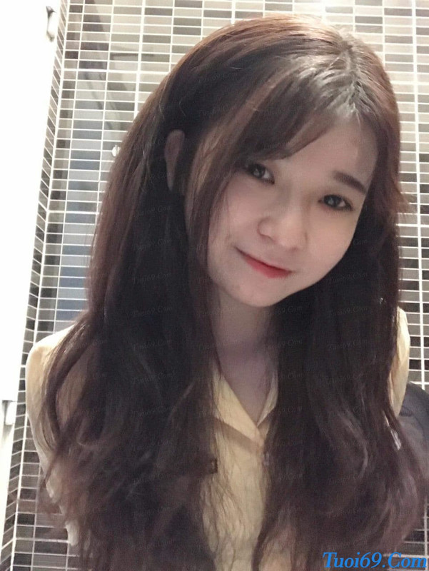 tuoi69com-anh-nong-em-nhan-vien-tgdd-show-hang-kich-cau-mua-covid- (2)