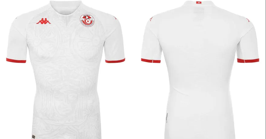 camiseta alternativa dinamarca
