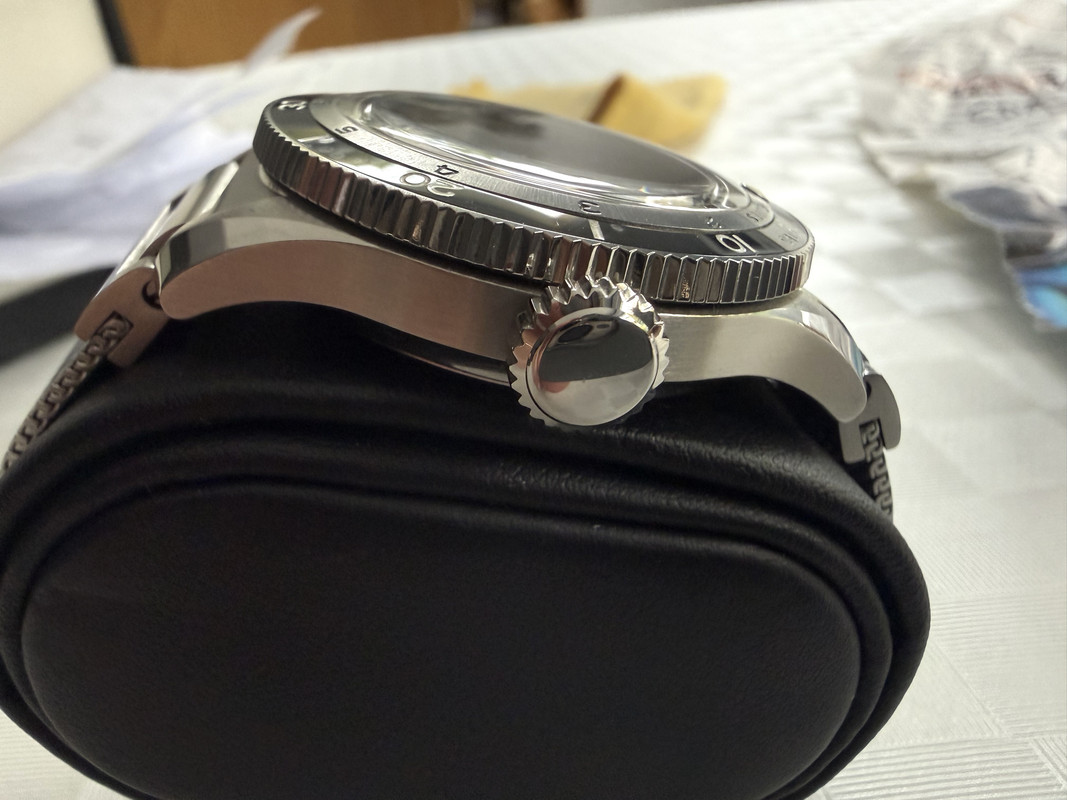 E25DAC57-B07F-4E6E-A2C9-0FDDB35E1ABF