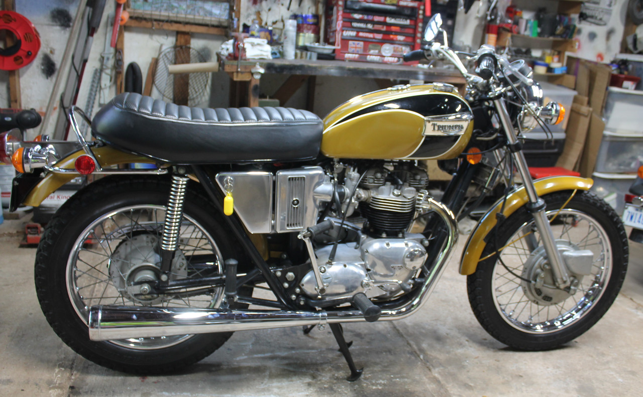 1971 T120