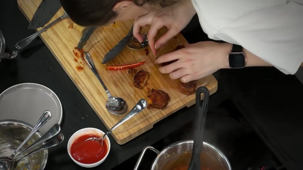 [Image: fn63uy8ug8qz.jpg]