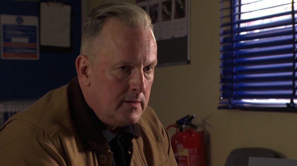 [Image: y2v6ydy8x2ae.jpg]