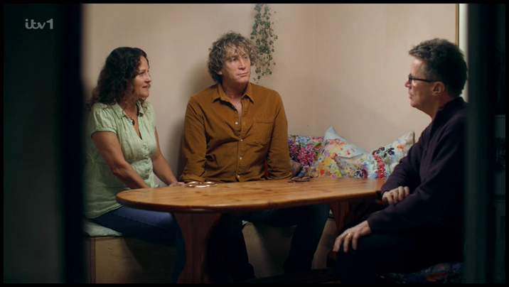 [Image: nfl90zub85fa.png]