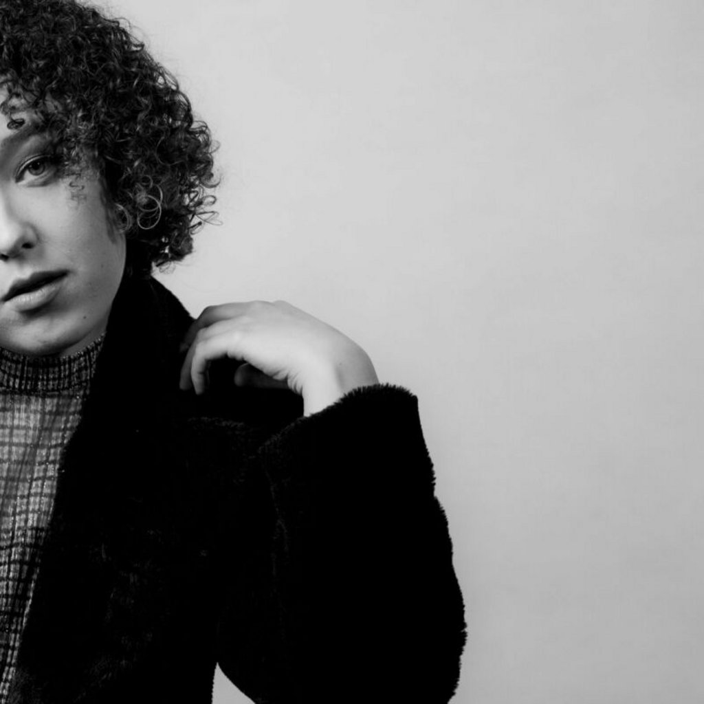 [Image: pla31zj1b3ar.jpg]