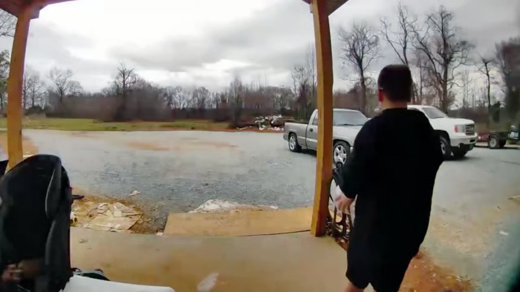 [Image: 1yxls3o2ycg0.png]