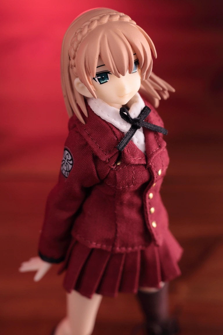 A close-up view of “Assault Lily” Matsunaga Yui wearing the Sagami Girls’ High School Special Forces uniform