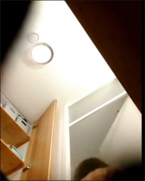 [Image: Voyeur11485080534.jpg]