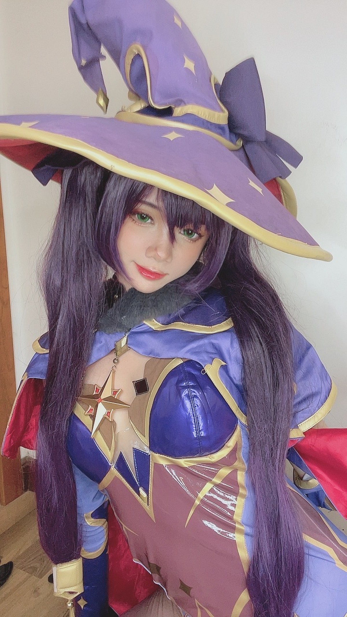 PoppaChan Mona Cosplay (Genshin Impact) HD Set – 53 Photos 20MB插图