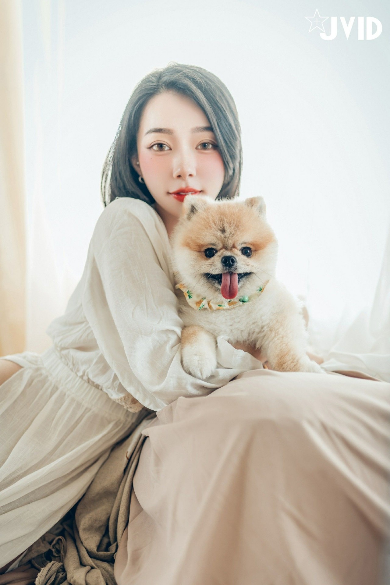 jvid 飄 飄《女神比基尼》美女写真，躺在浴缸场景，尽显性感姿态插图5