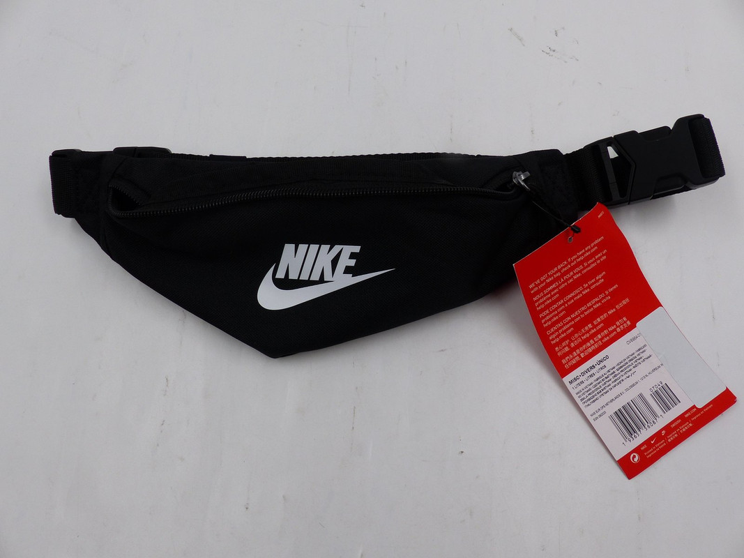 NIKE HERITAGE SMALL HIP BAG IN BLACK CV8964-01 | MDG Sales, LLC