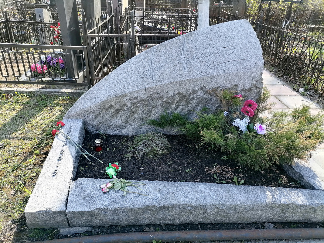 Vvedenskoe-Cemetery-20220505-160525