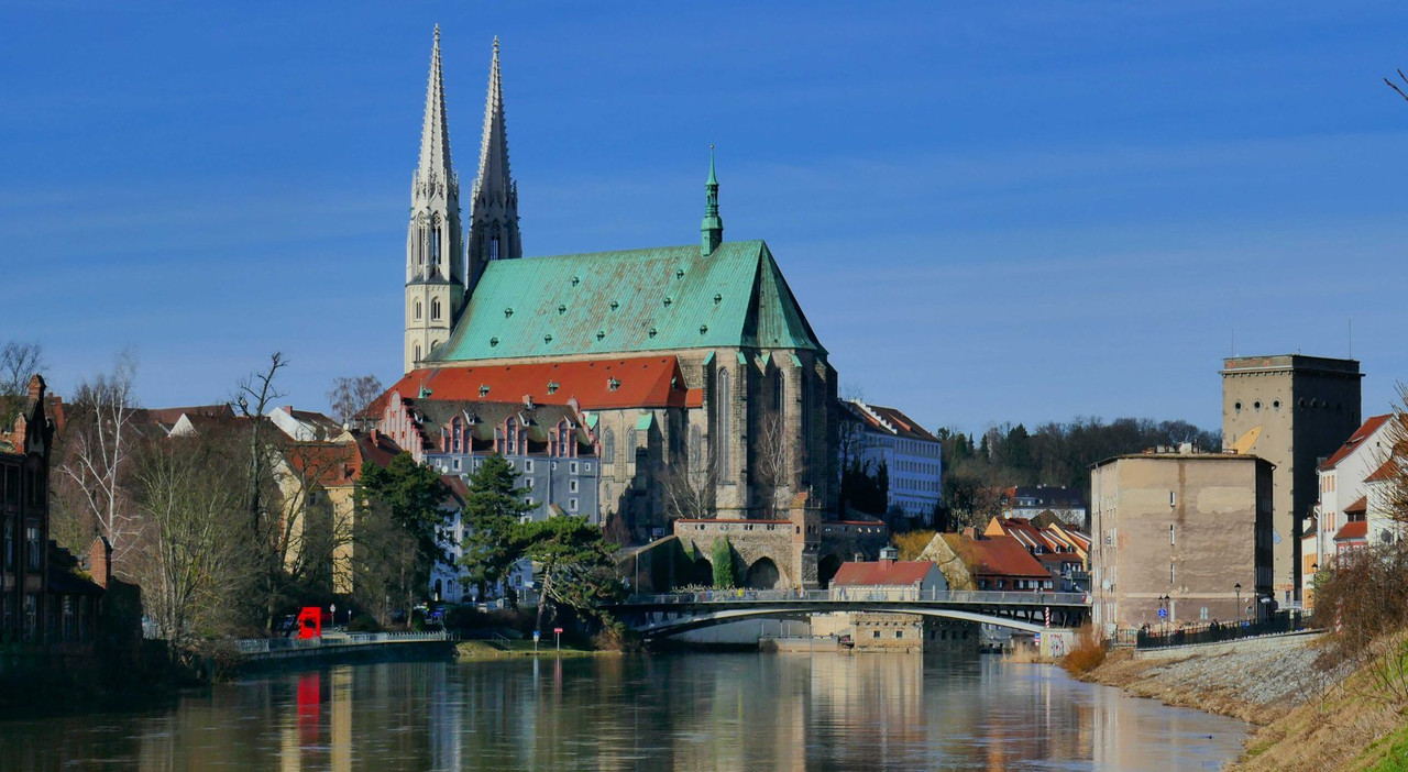 Bild: https://i.postimg.cc/vT0zLLW2/P1180160.jpg