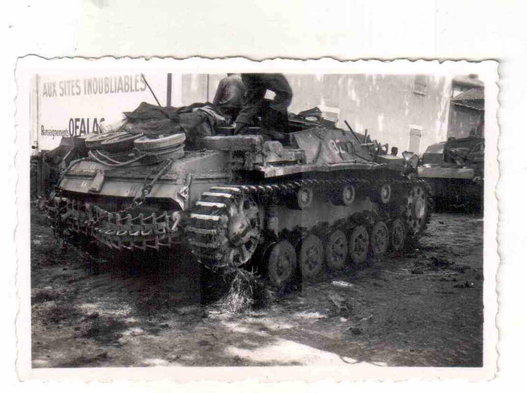 FOTO STURMGESCHÜTZ III PANZER FRANKREICH 1940