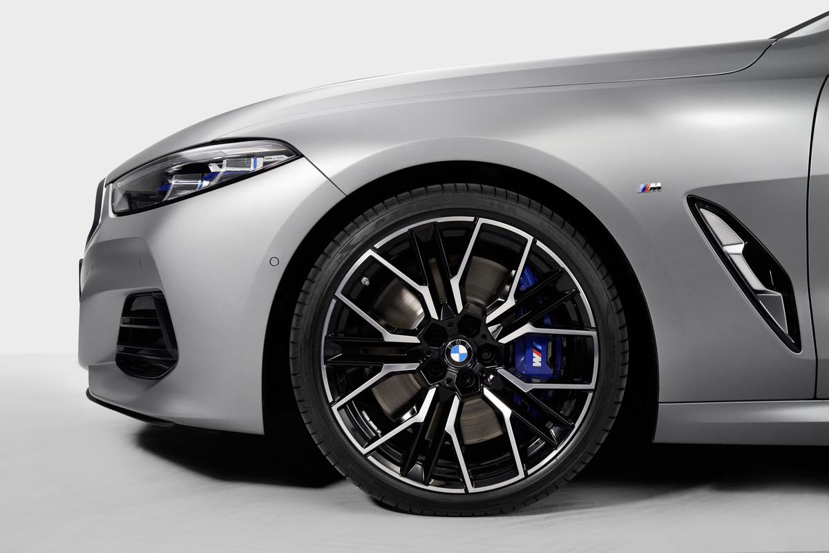 P90449084_highRes_bmw-m850i-xdrive-con