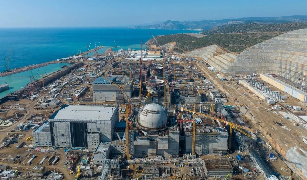 El proyecto de Construcción Nuclear más Grande del Mundo, Akkuyu, NO puede finalizar por razones políticas y Turquía promete emprender Acciones contra Siemens