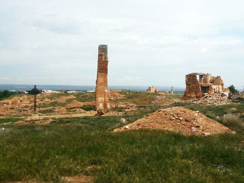 BELCHITE VIEJO-24-4-2014-ZARAGOZA - Pueblos y lugares abandonados/deshabitados-2011 AL 2024 (15)