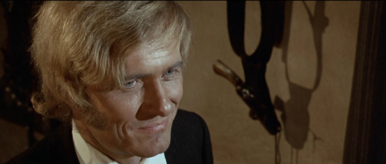 Une longue file de croix (repack 1080p VF et VOST).mkv_snapshot_00.53.56_[2017.04.27_14.40.17]