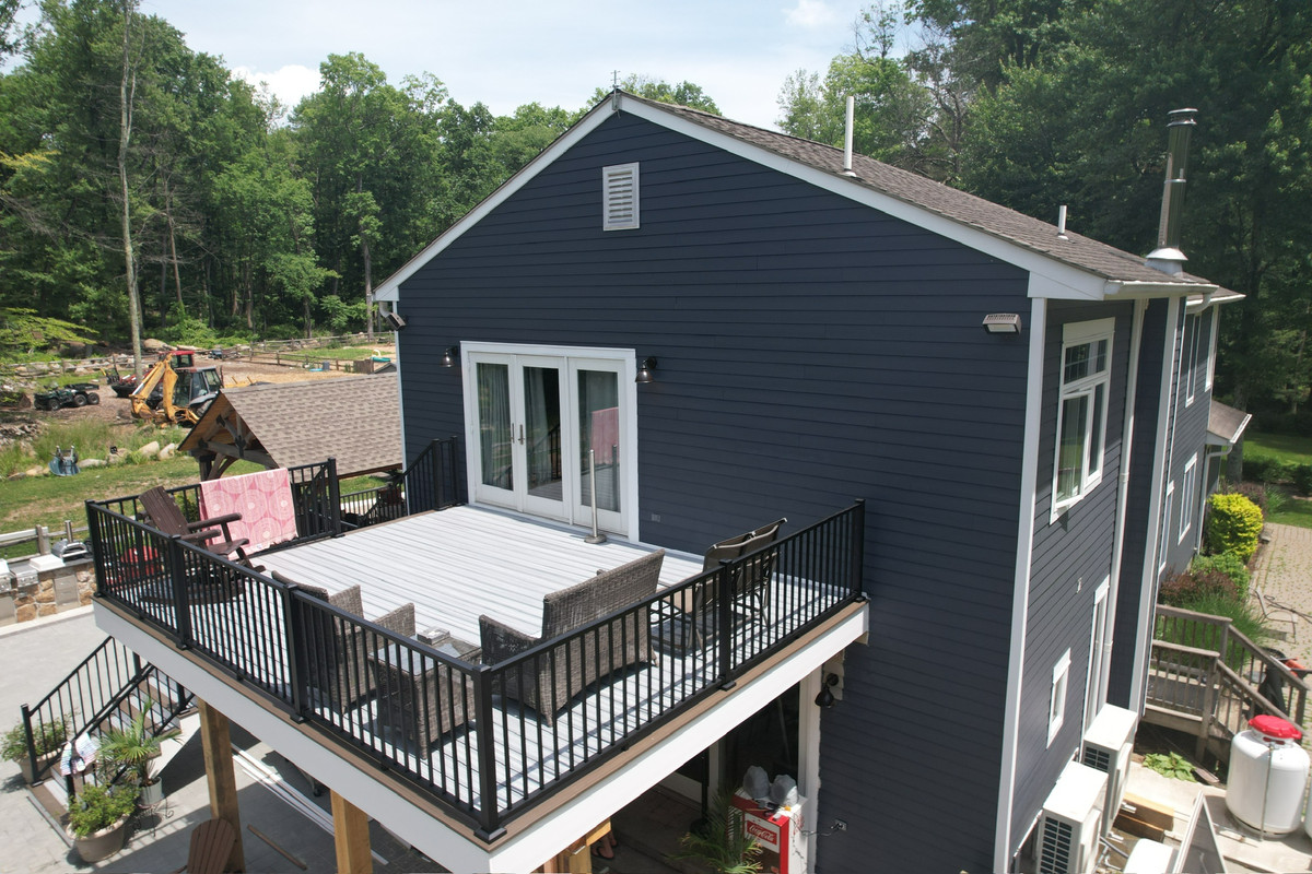 Custom deck construction by Legion team