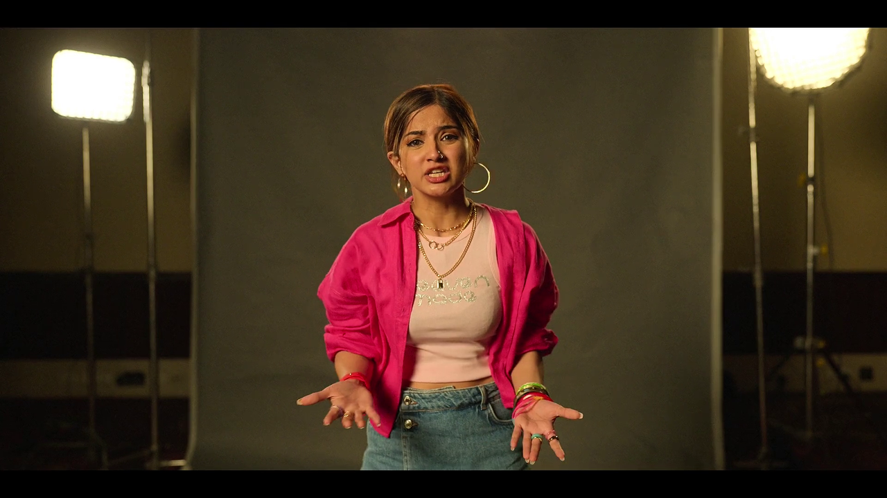 vlcsnap-2023-12-16-02h38m49s096