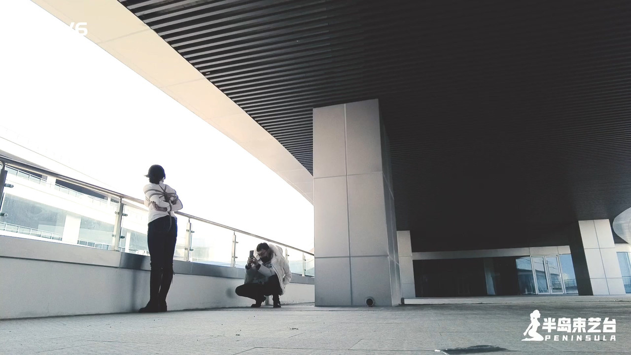 半岛束艺 爱臭美的扎林娜公园一日游.mp4_20210217_133013.599