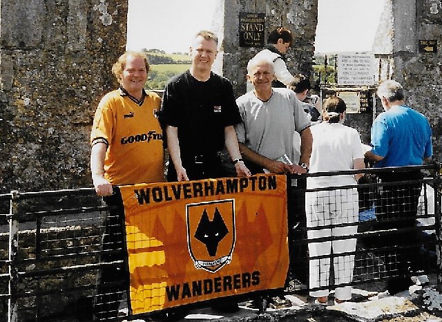 Wolves-Irish-Tour-2000-Blarney-Stone.jpg