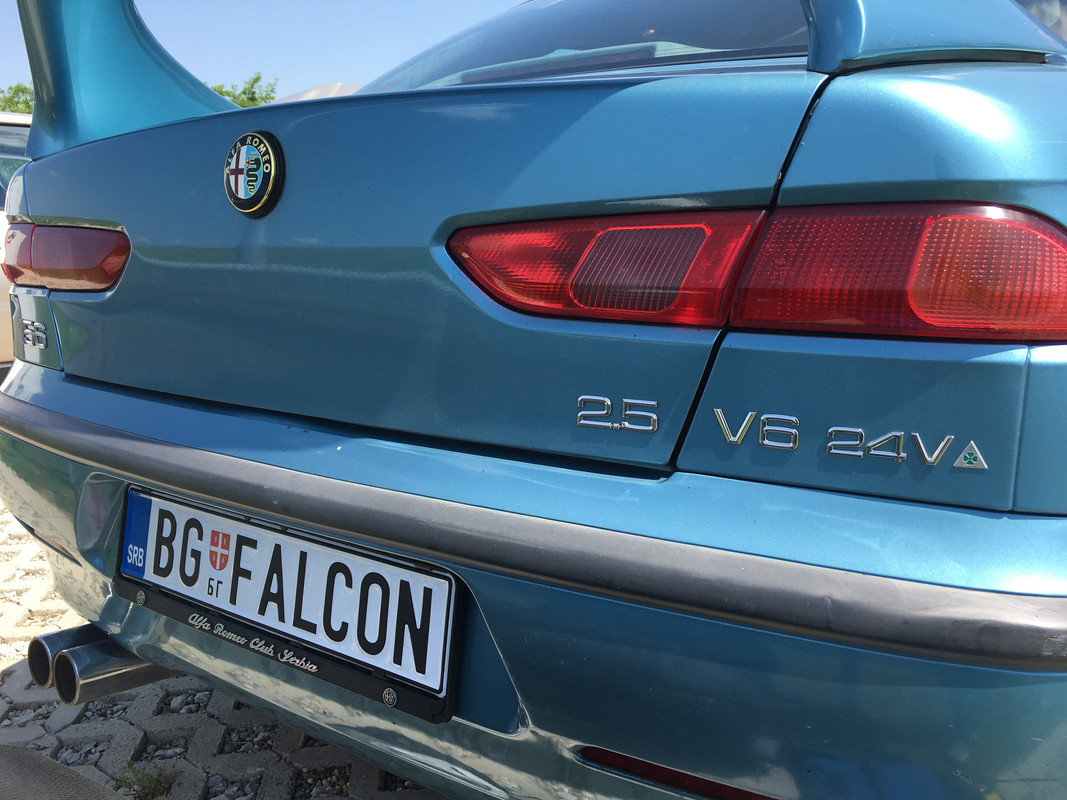 4FC5C6B0-69FB-4F26-BB36-B55A6779DF14