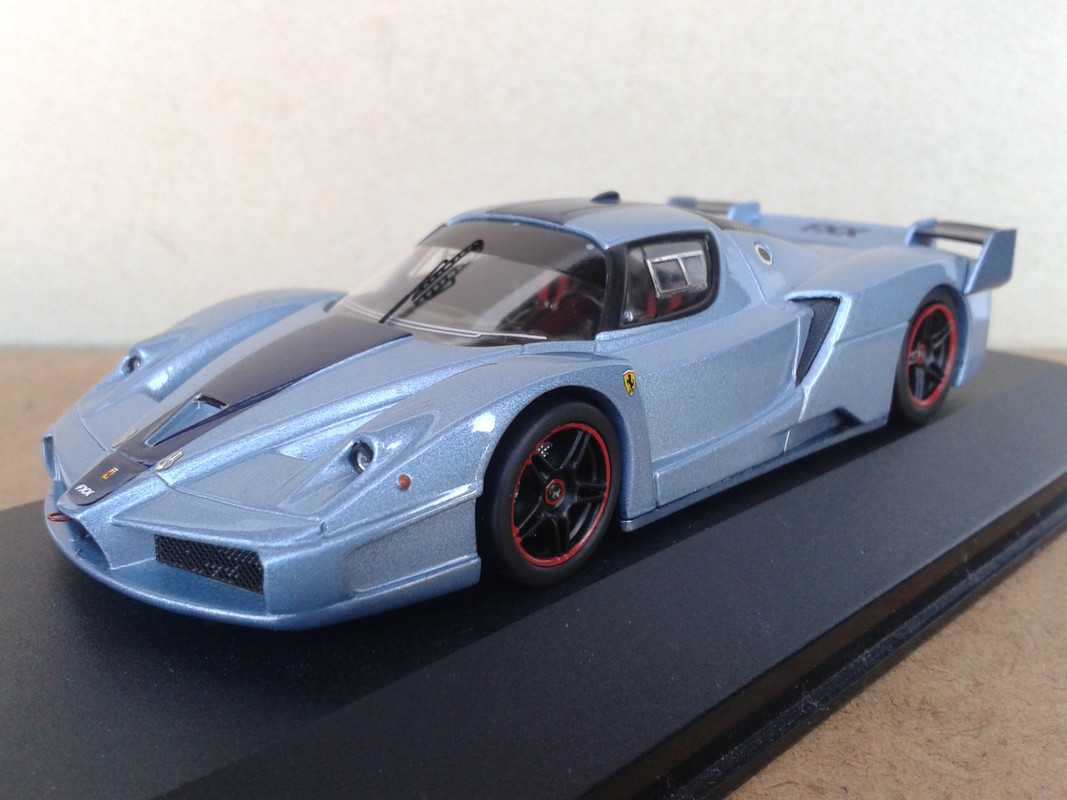 2005 Ferrari FXX (Hot Wheels Elite) (3)