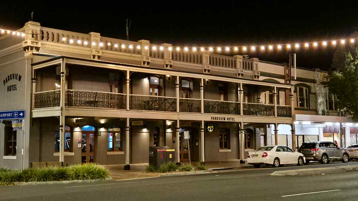 Parkview Hotel