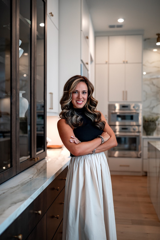 Catie Fuller real estate photo 5
