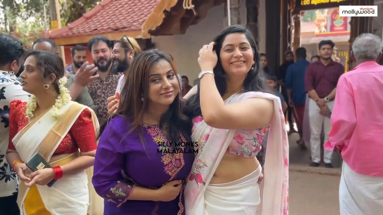 Ksudha: Body Measurements: 36-32-38 inches, Bra Size: 36DD
Anna Rajan: Body Measurements: 38-28-36 inches, Bra Size: 38D