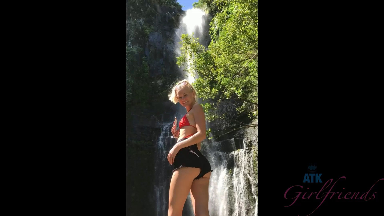 KKai - ATKG!Rlfr13nd$ - 082319 HD.mp4_snapshot_09.54.593