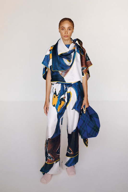 Burberry, la Resort 2024 tra tradizione e innovazione Burberry, la Resort 2024 tra tradizione e innovazione