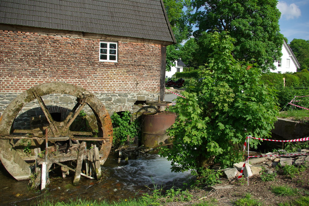 (30090) Wassermühle E.Hellermann 4