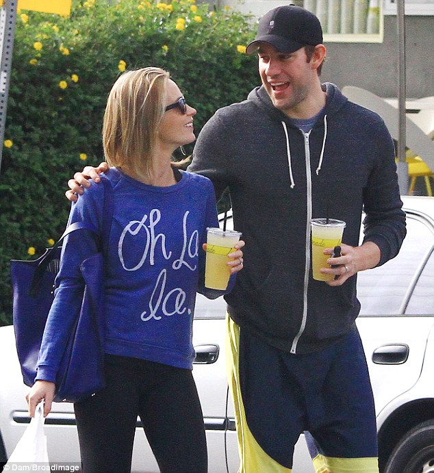 Emily Blunt with friendly, Husband John Krasinski 